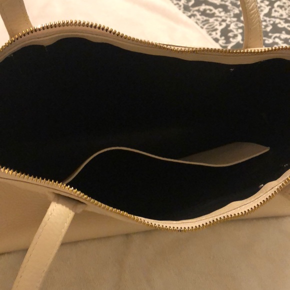 Kate Spade cream color pebble leather tote - Picture 3 of 10